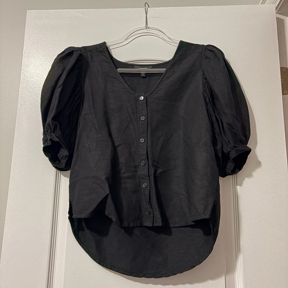 Express puff sleeve button up